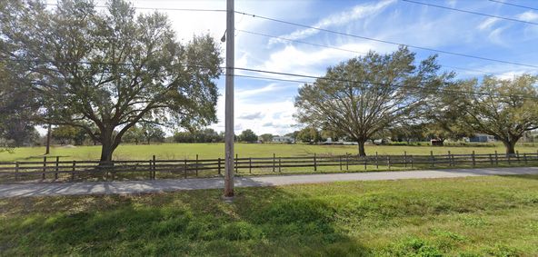 Dessie's Loop: Neptune Rd, Kissimmee, FL 34744
